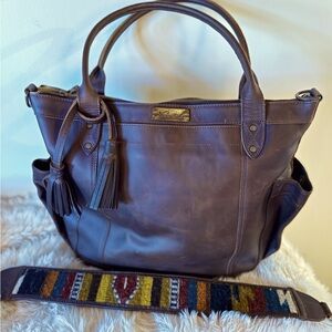 Nena & Co. – Deep Brown All-Leather The Perfect Bag